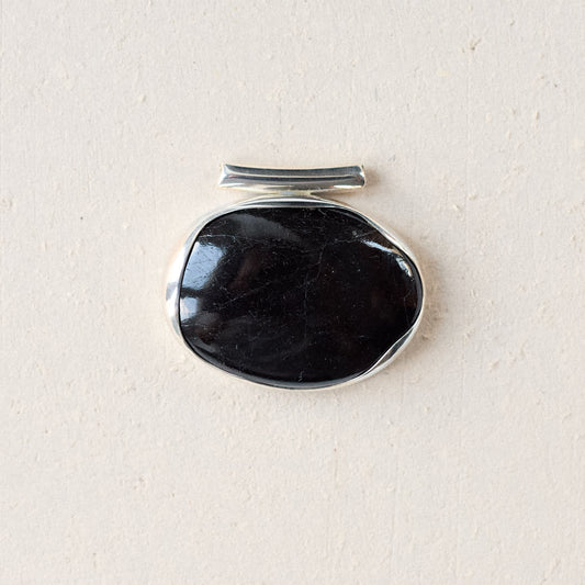 Pendentif magma - tourmaline noire